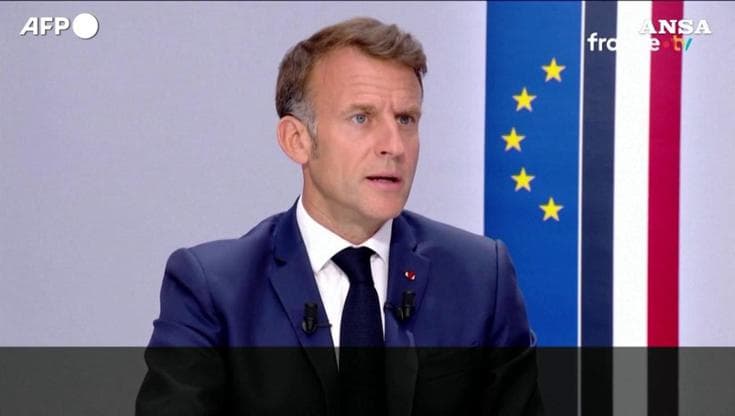 Macron attacca Netanyahu: "Alimenta la violenza tra i popoli"